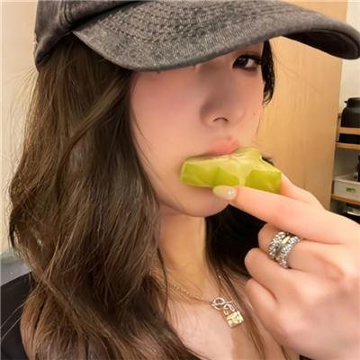 从一个老男人的脑中出来